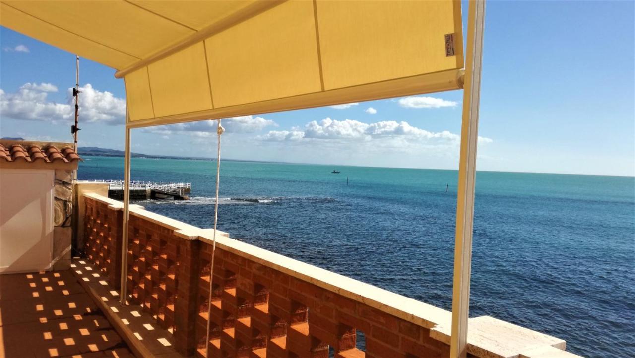 Ferienwohnung On The Sea Santa Marinella Exterior foto